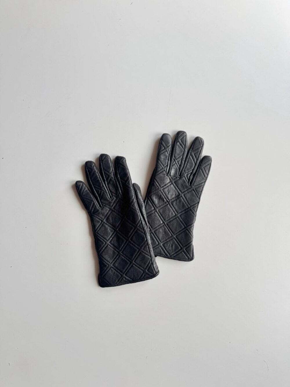 CR Black Quilted Leather Acrylic Knit Lined Gloves, Size L